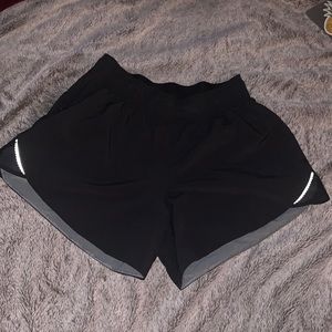 Lululemon short